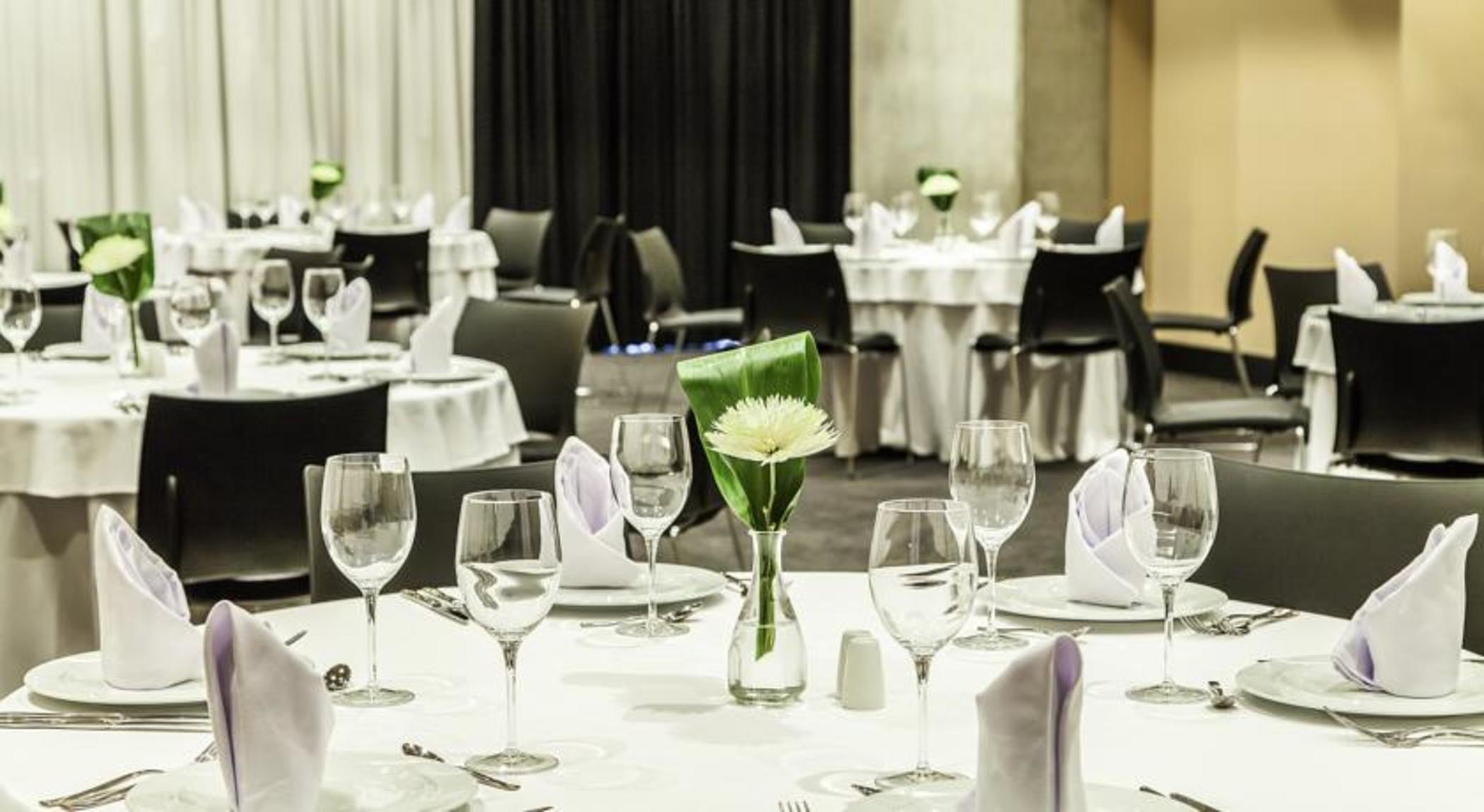 Movich Buro 26 Hotel