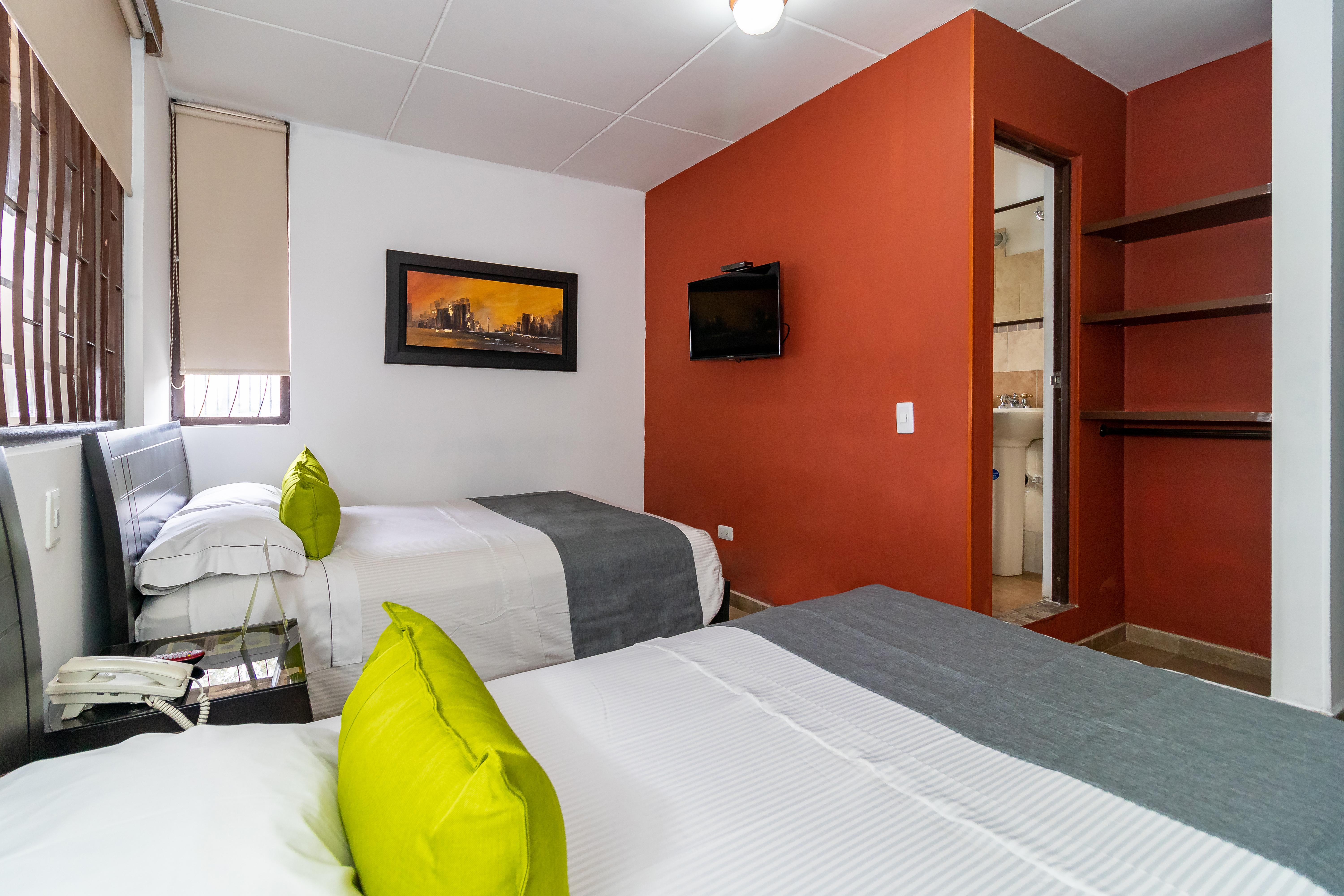Ayenda 1087 La Estacion Hotel