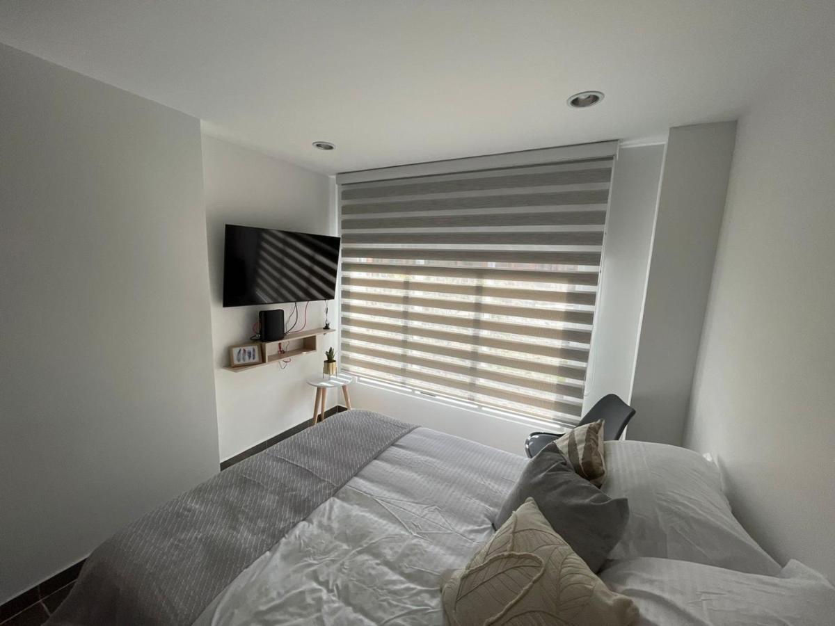 Apartamento Independiente Ubicado En Santa Barbara 203 Apartment *