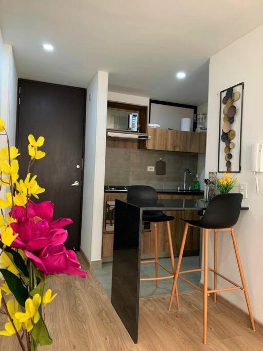 Lovely Loft Downtown - La Candelaria Bogota