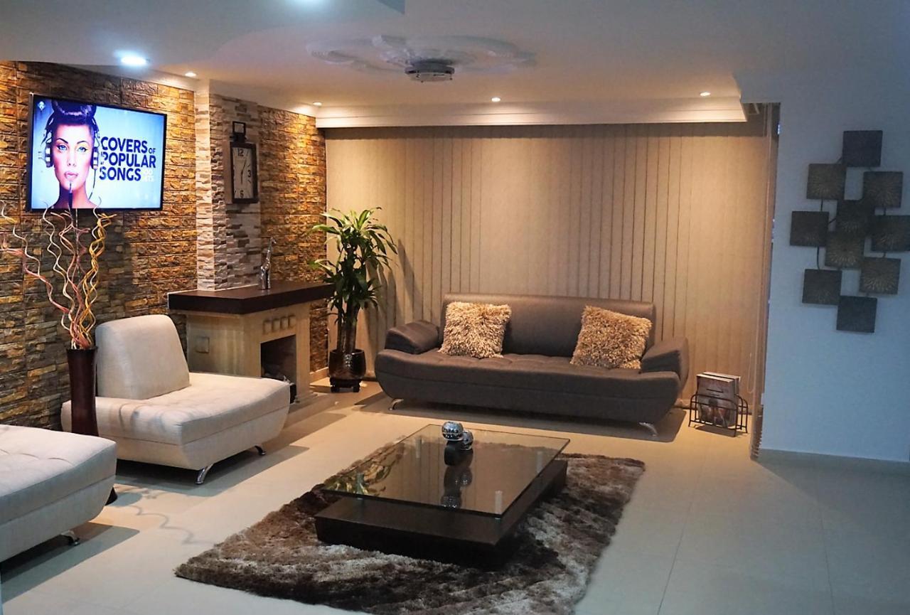 Hotel Cgh Airport 3*