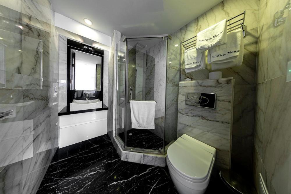 Apartasuite Edificio Monir * Bogota
