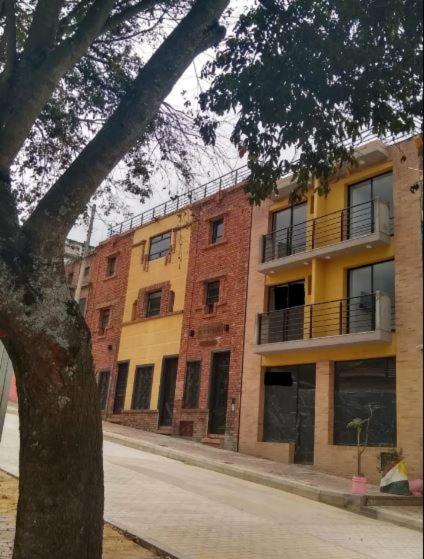 Apartaestudio Nuevo Moderno Candelaria Centro Historico Apartment Bogota