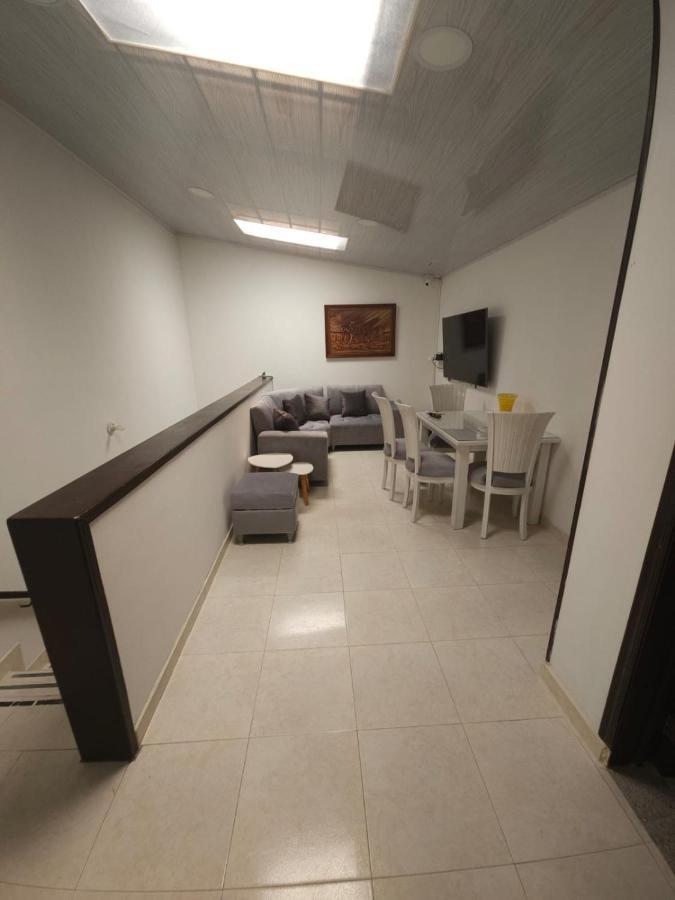 Coliving_habitacion Privada Pajaro Amarillo * Bogota