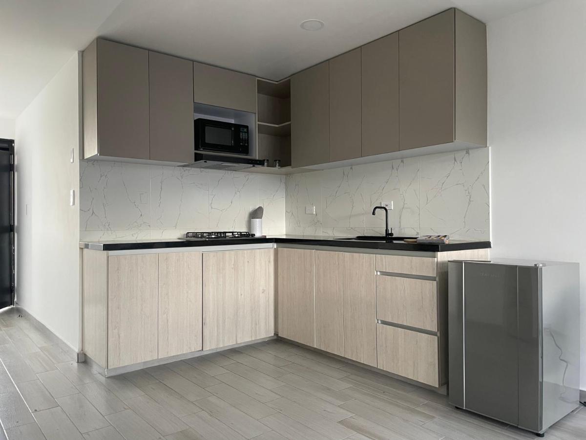 Hermoso Apartamento Con Terraza, Excelente Ubicacion Cerca Al Centro De La Ciudad Apartment *