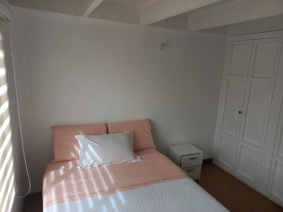 Con Cama Doble Y Bano Privado, Descansar * Bogota