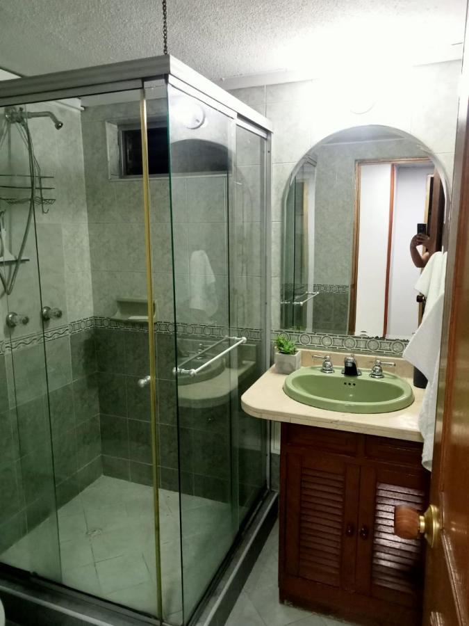 Casa Familiar Almagor Guest house Bogota