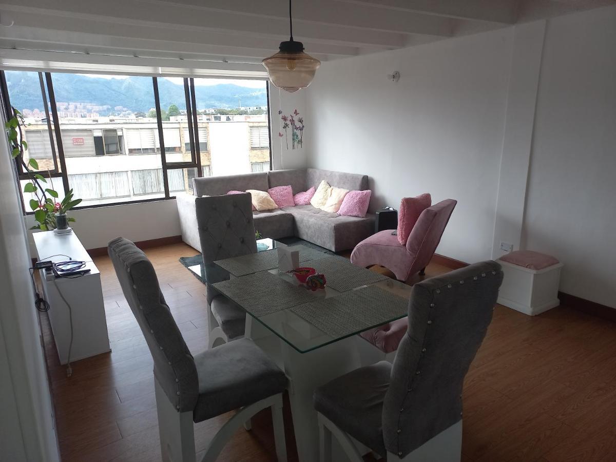 Homestay Con Cama Doble Y Bano Privado, Descansar Bogota