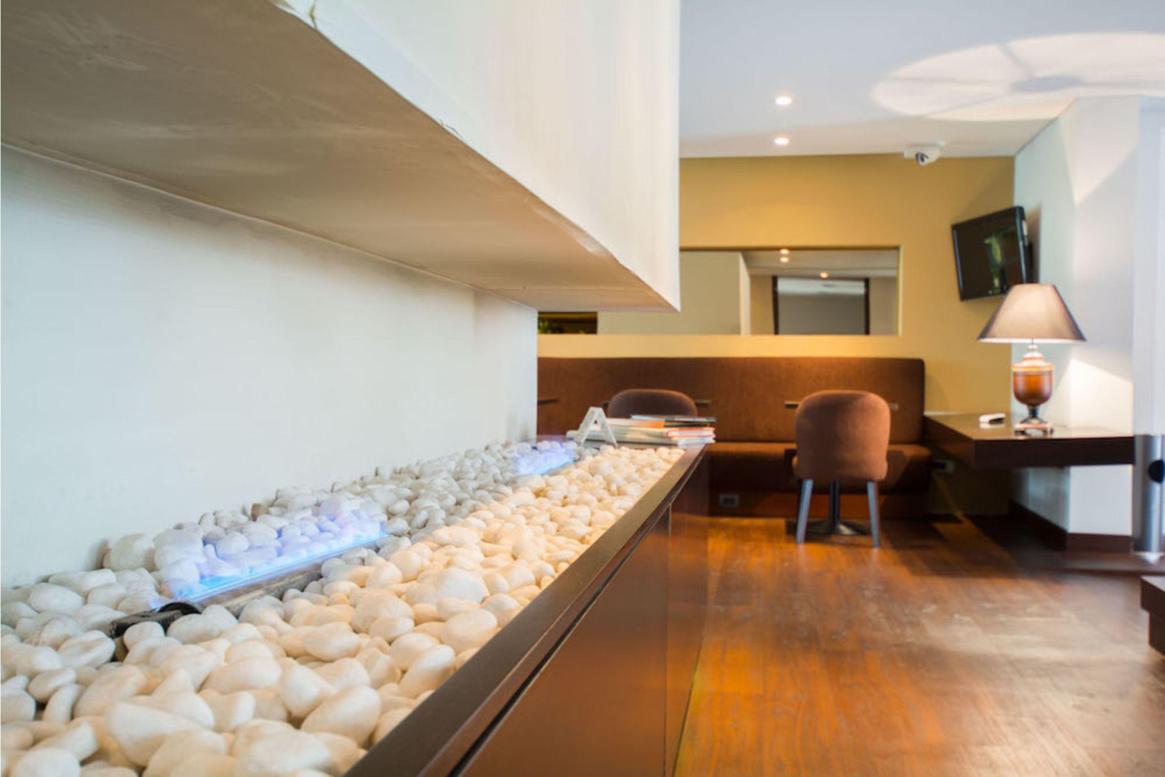 Nico Apartasuites Hotel 4*