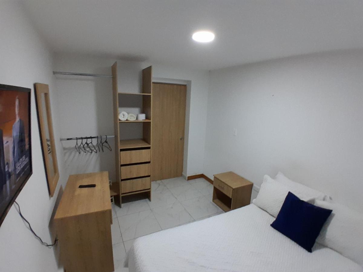 Guest house Habitacion Agradable, Corferias - Embajada Usa Bogota