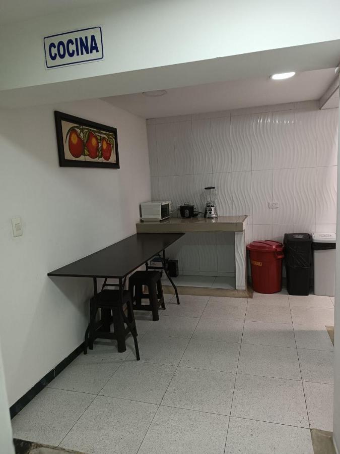 Habitacion Agradable, Corferias - Embajada Usa Bogota