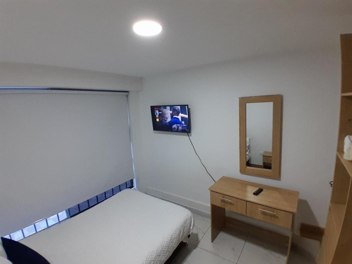 Guest house Habitacion Agradable, Corferias - Embajada Usa *