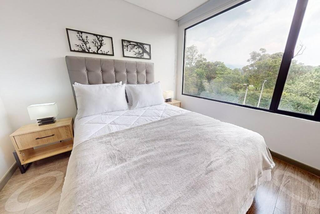 Valmont Loft 134 * Bogota