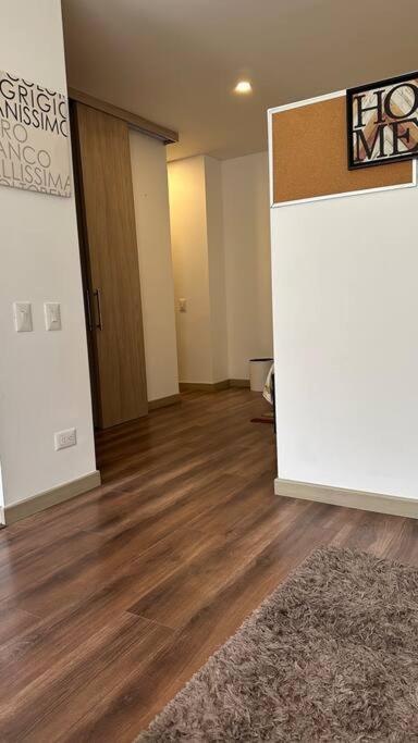 Apartment Independent In Front Business Center Bogota