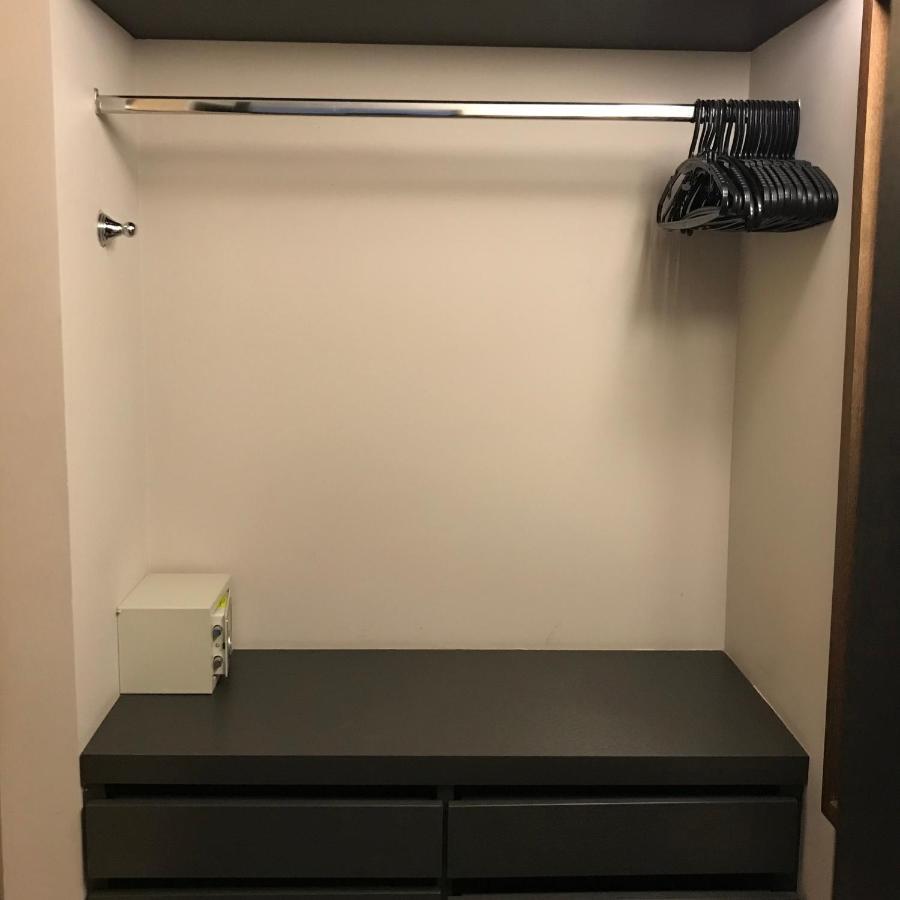 Apartach 302 *