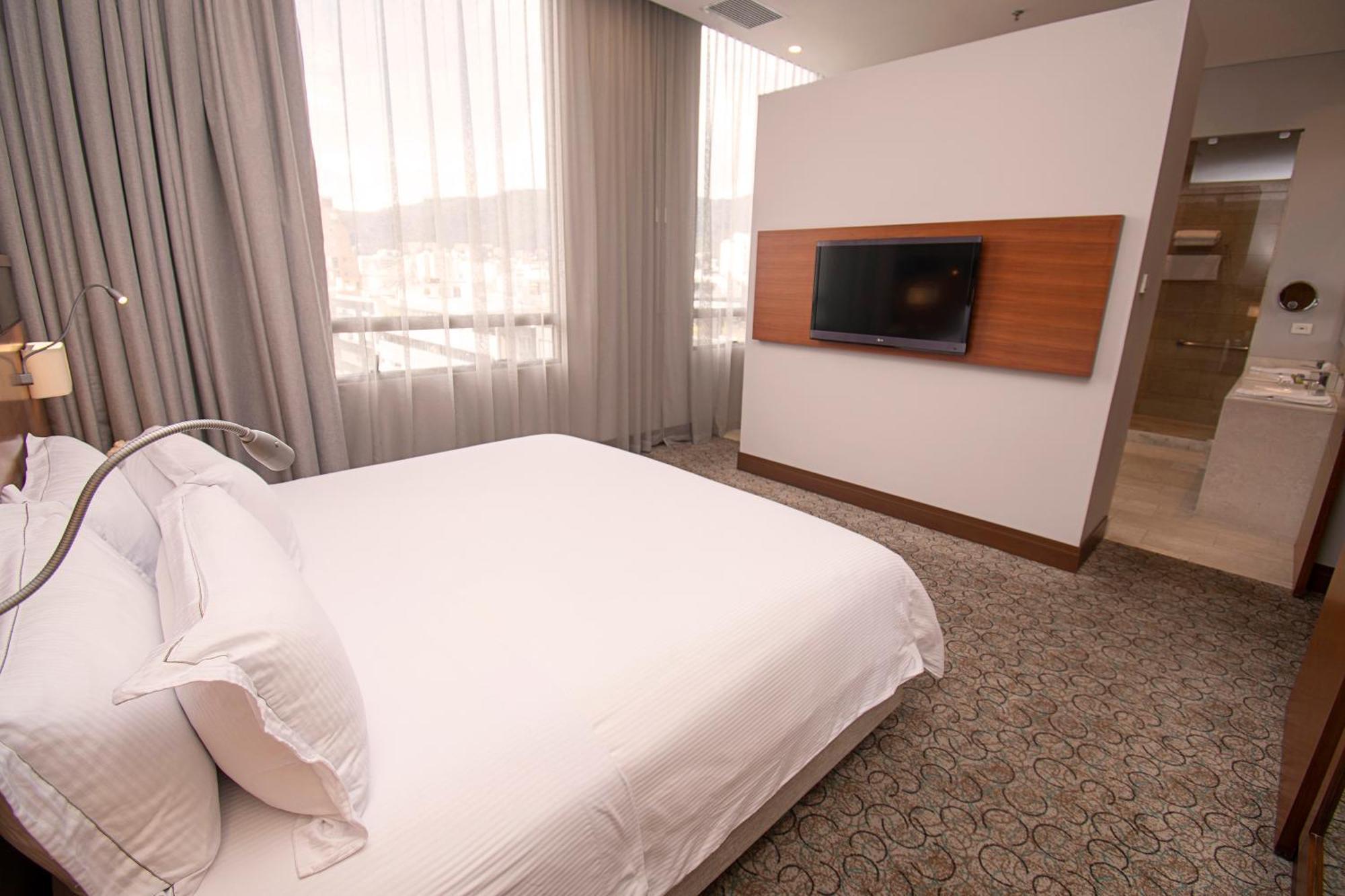 Doubletree By Hilton Parque 93 5*