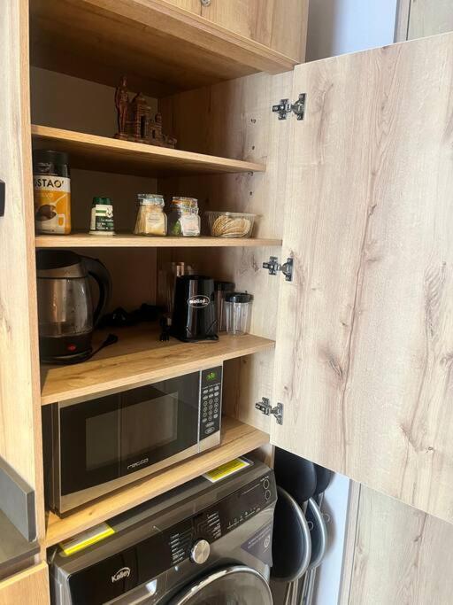 Amazing With Large Coworking Area In The Best Location In Apartamento
