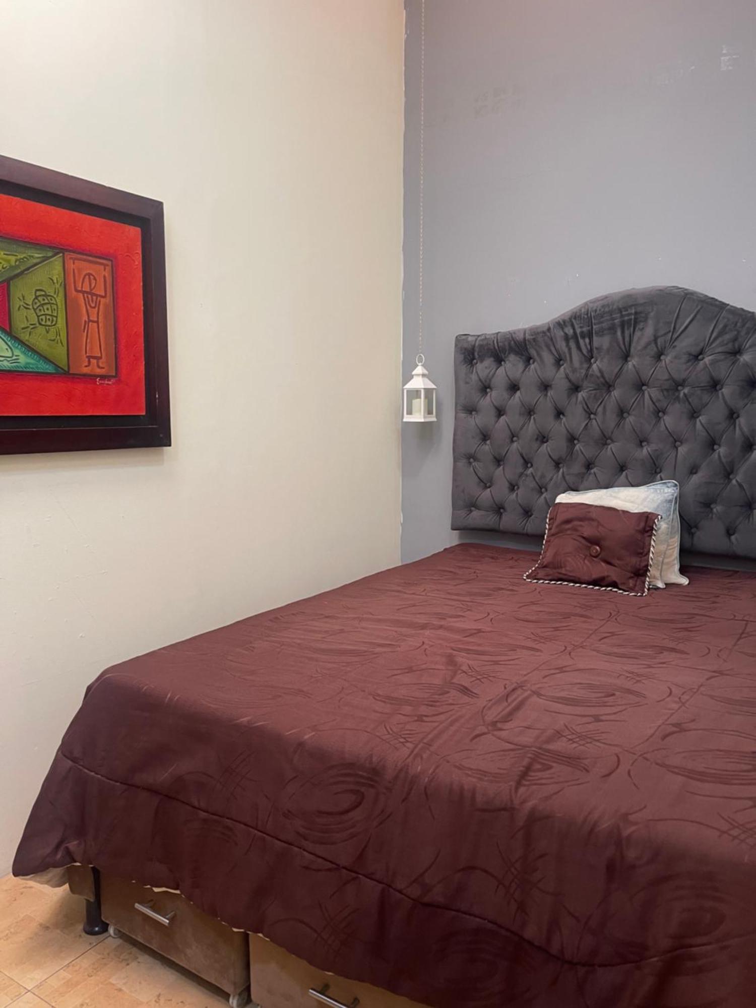A 5 Minutos Del Aeropuerto El Dorado Homestay
