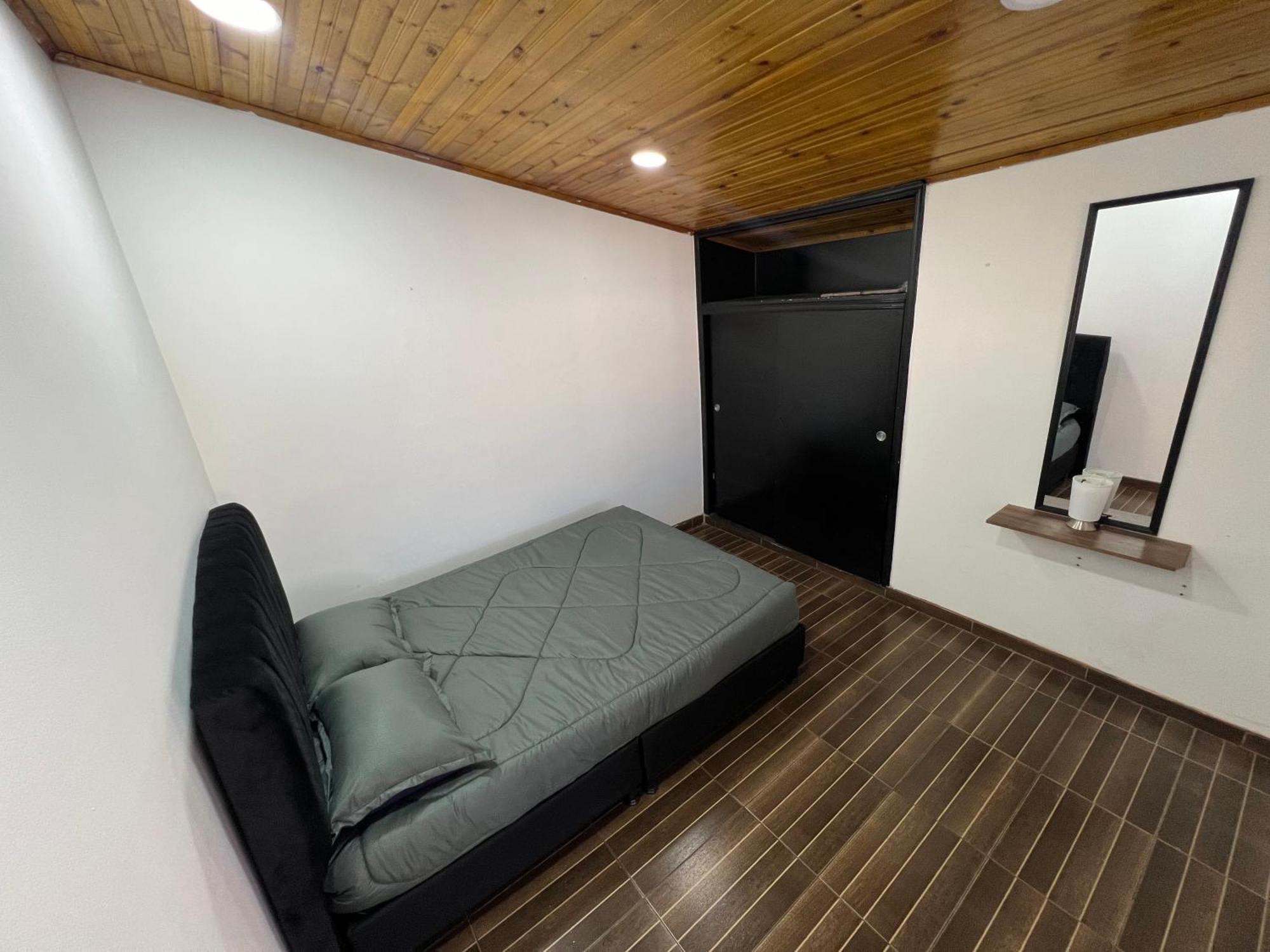 Castel Apartment *