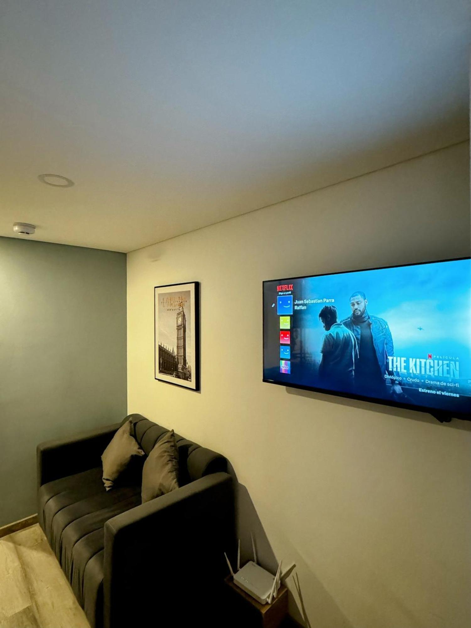Loft Between Business Centers & Restobars Apartment Bogota