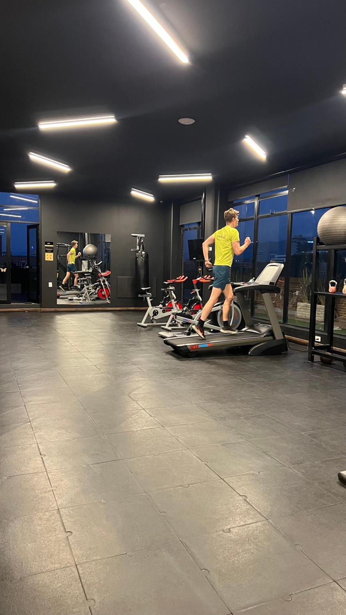 With Amenities, Coworking, Service, Gym Bogota