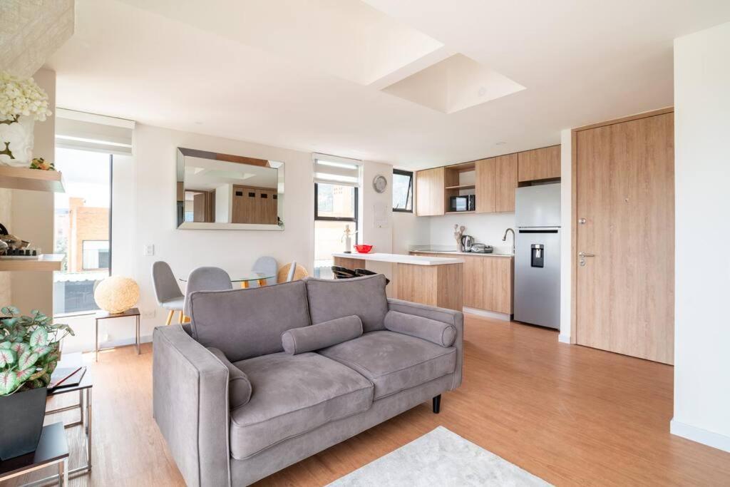 Loft Bella Suiza 127 - Modern 1 Bedroom With Terrace Apartment Bogota