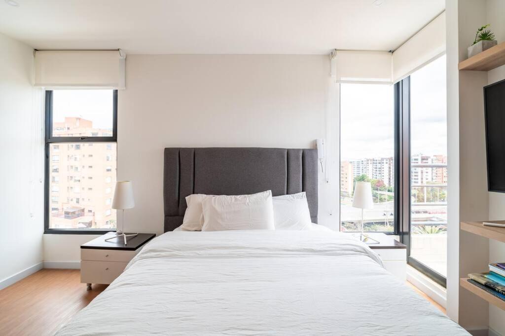 Apartment Loft Bella Suiza 127 - Modern 1 Bedroom With Terrace Bogota