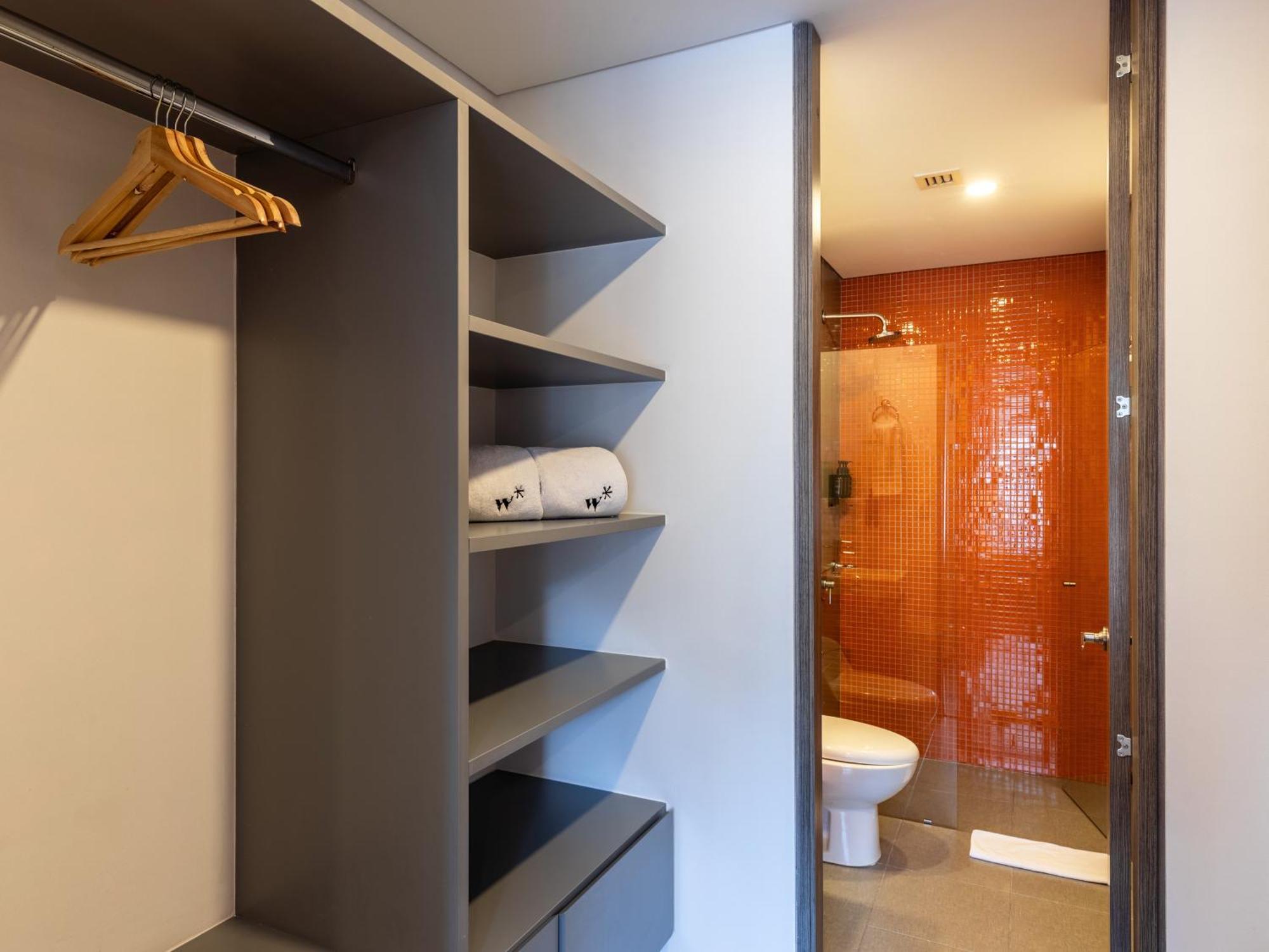 The Equilibrium Collection In Centro Internacional * Bogota