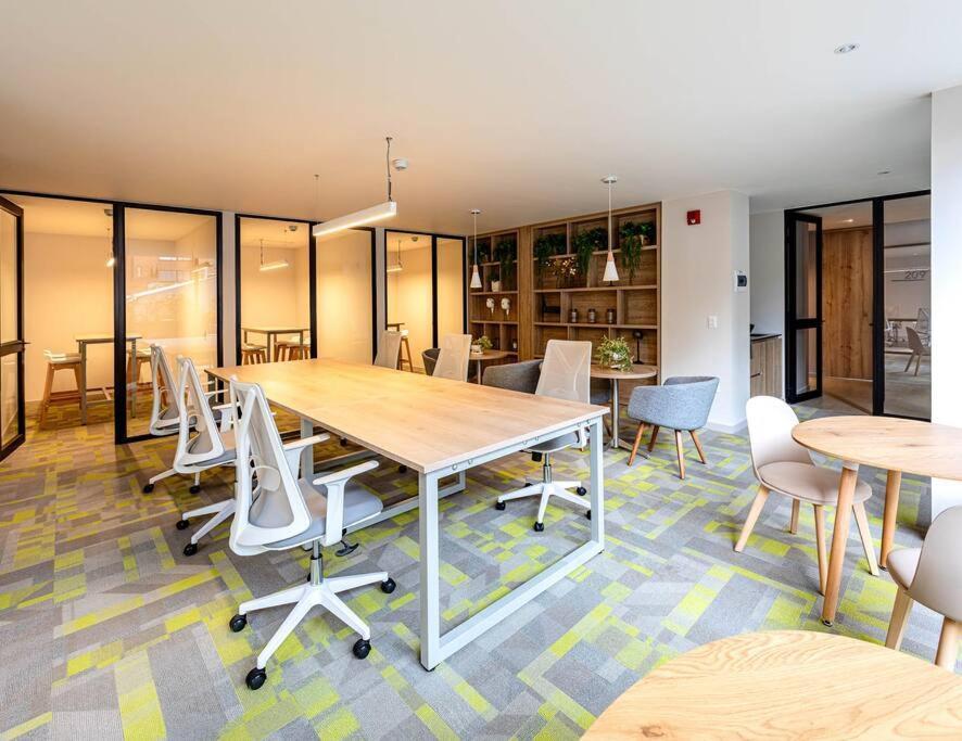 Amazing With Large Coworking Area In The Best Location In Apartamento *
