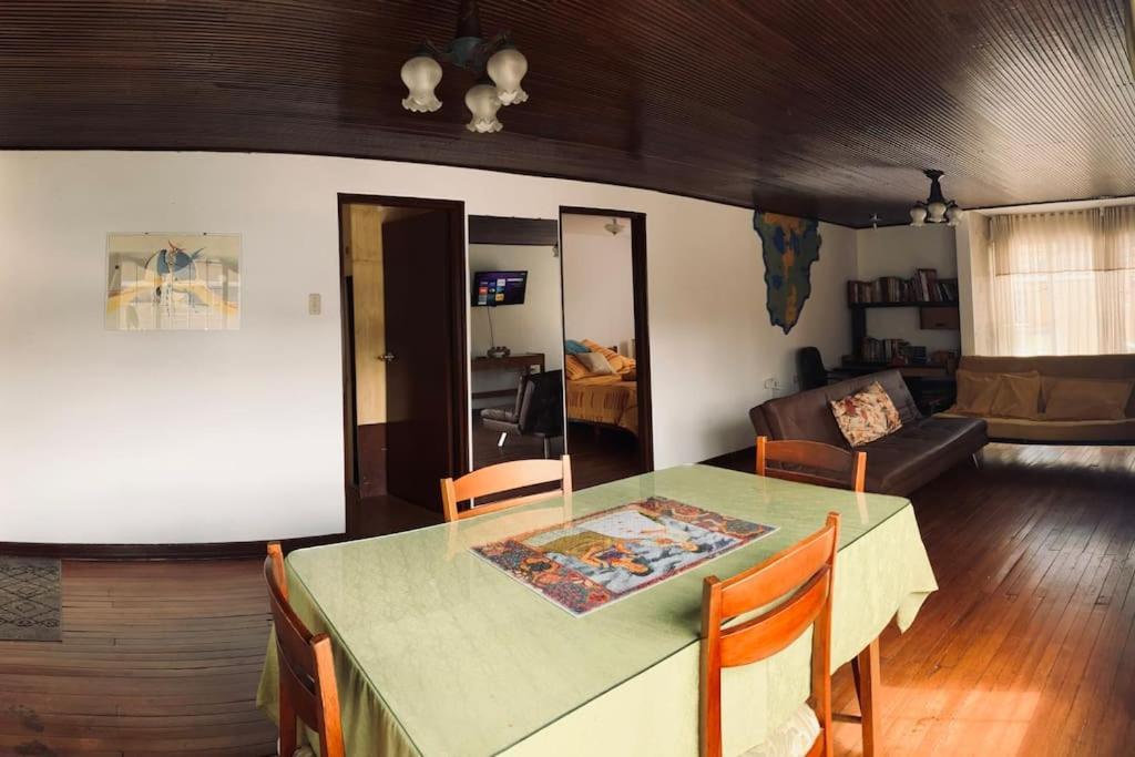 Apartment Jj Vargas - Movistar Arena, Campin, Simon Bolivar, Centro Alto Rendimiento, Coliseo Deportes *