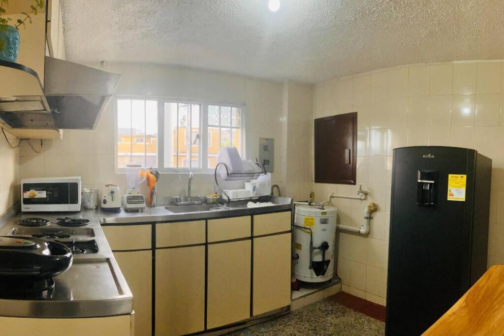 Jj Vargas - Movistar Arena, Campin, Simon Bolivar, Centro Alto Rendimiento, Coliseo Deportes Apartment Bogota