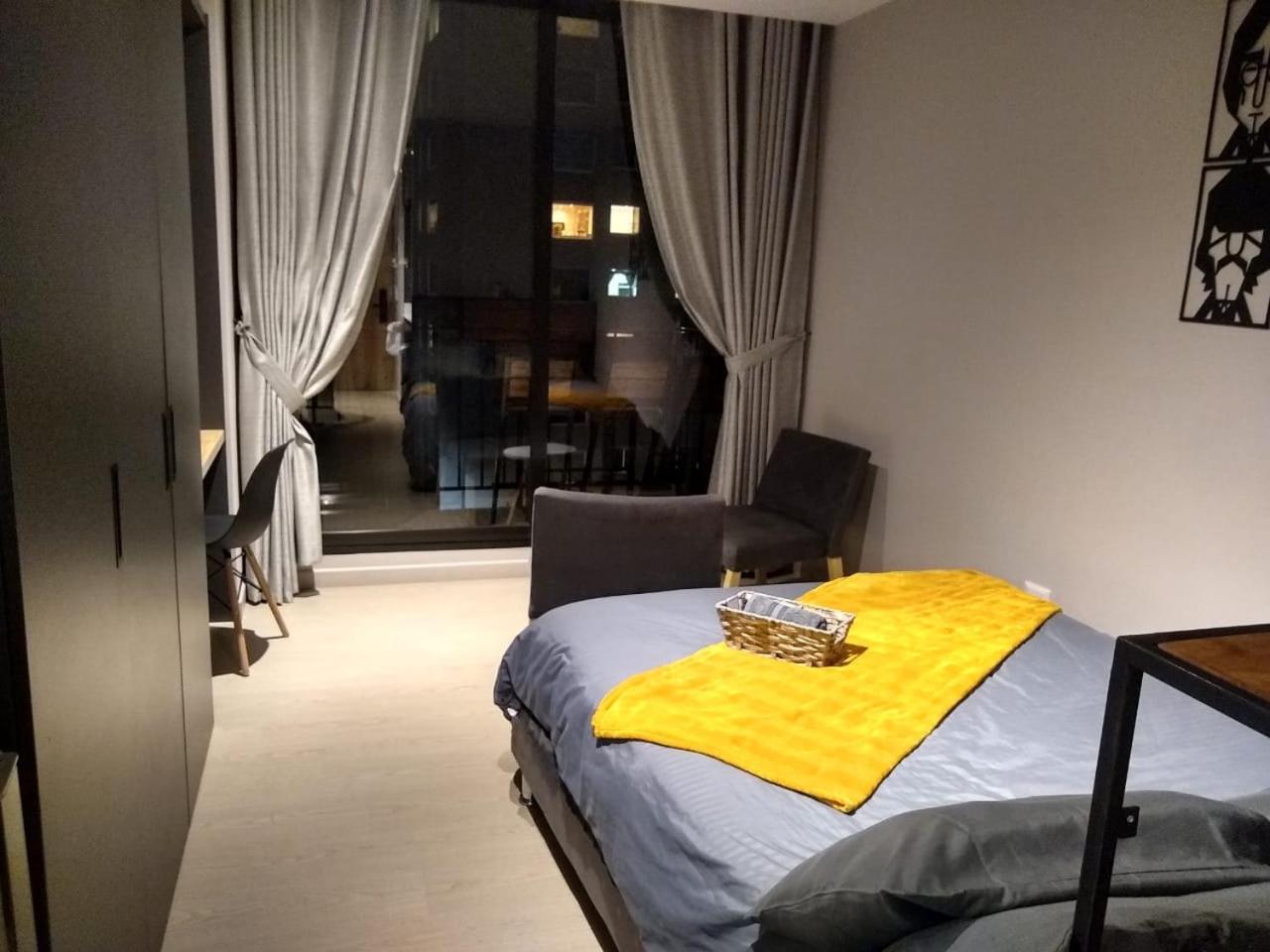 Casa Juanito Coworking El Nogal In Zona Rosa * Bogota