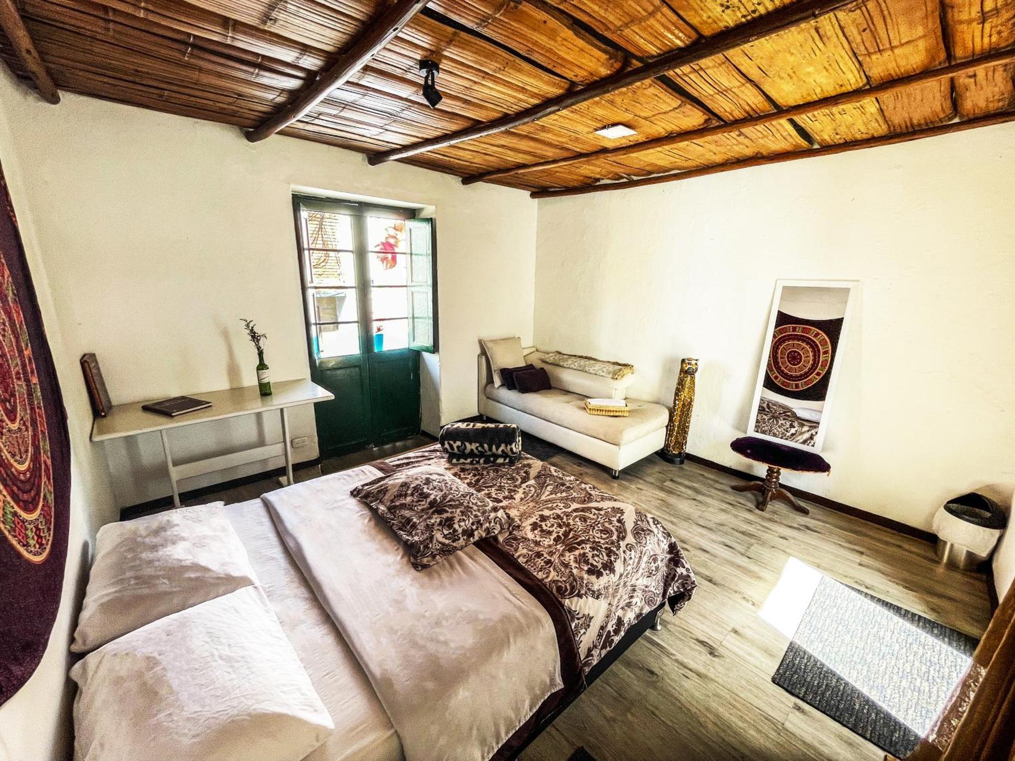 El Yarumo Hostel