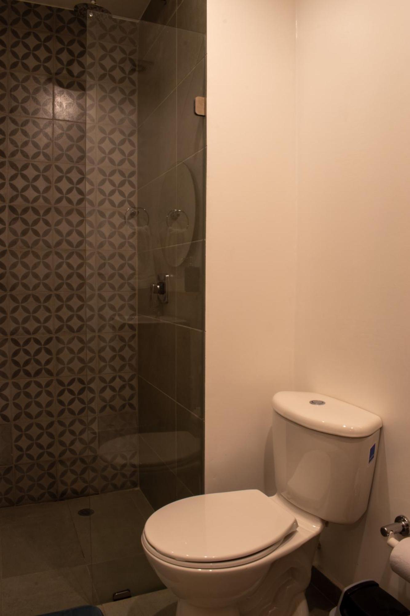 Cadena Hotelera Rey Es Aparthotel Bogota