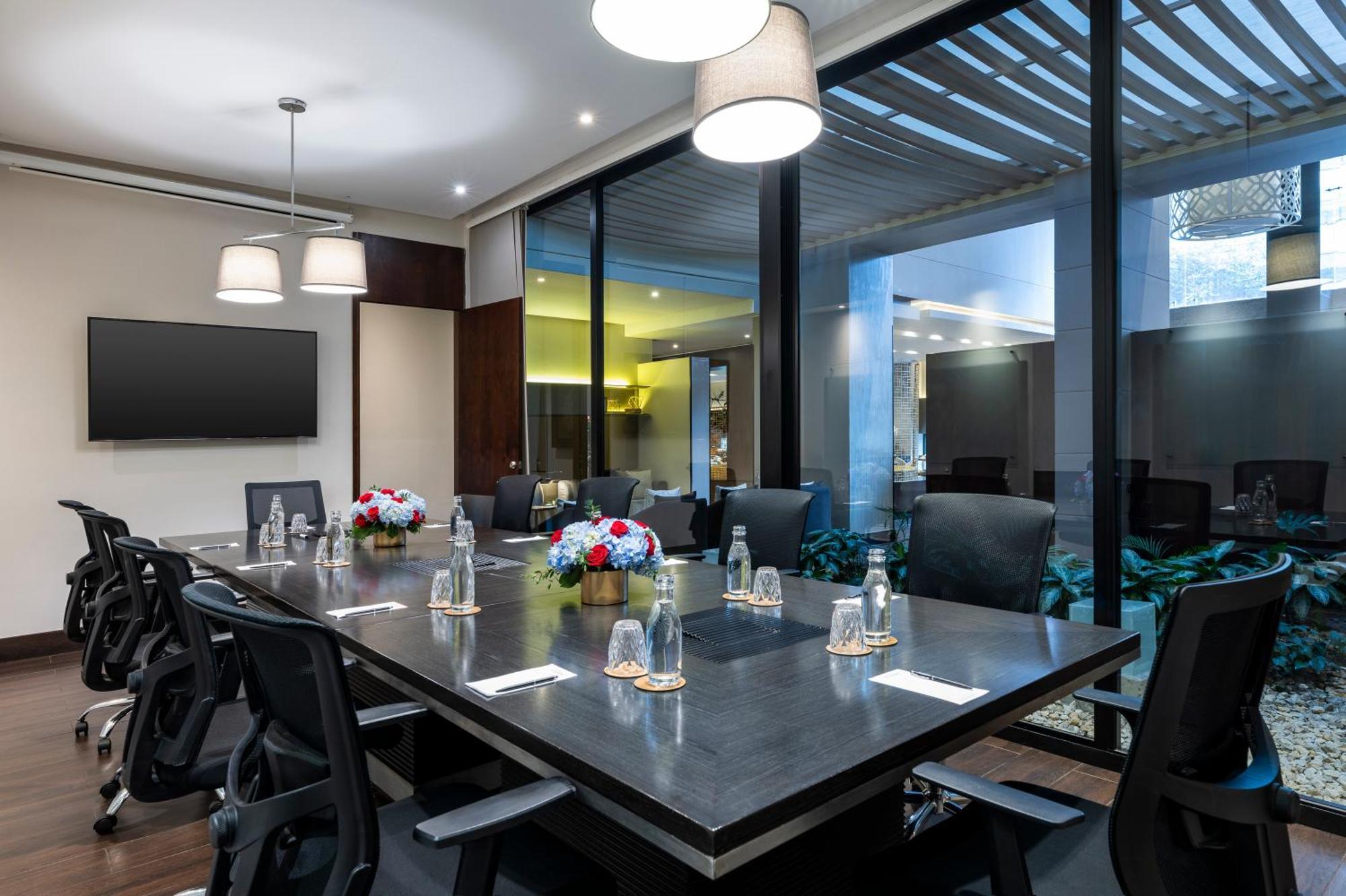 93 Luxury By Preferred Aparthotel Bogota