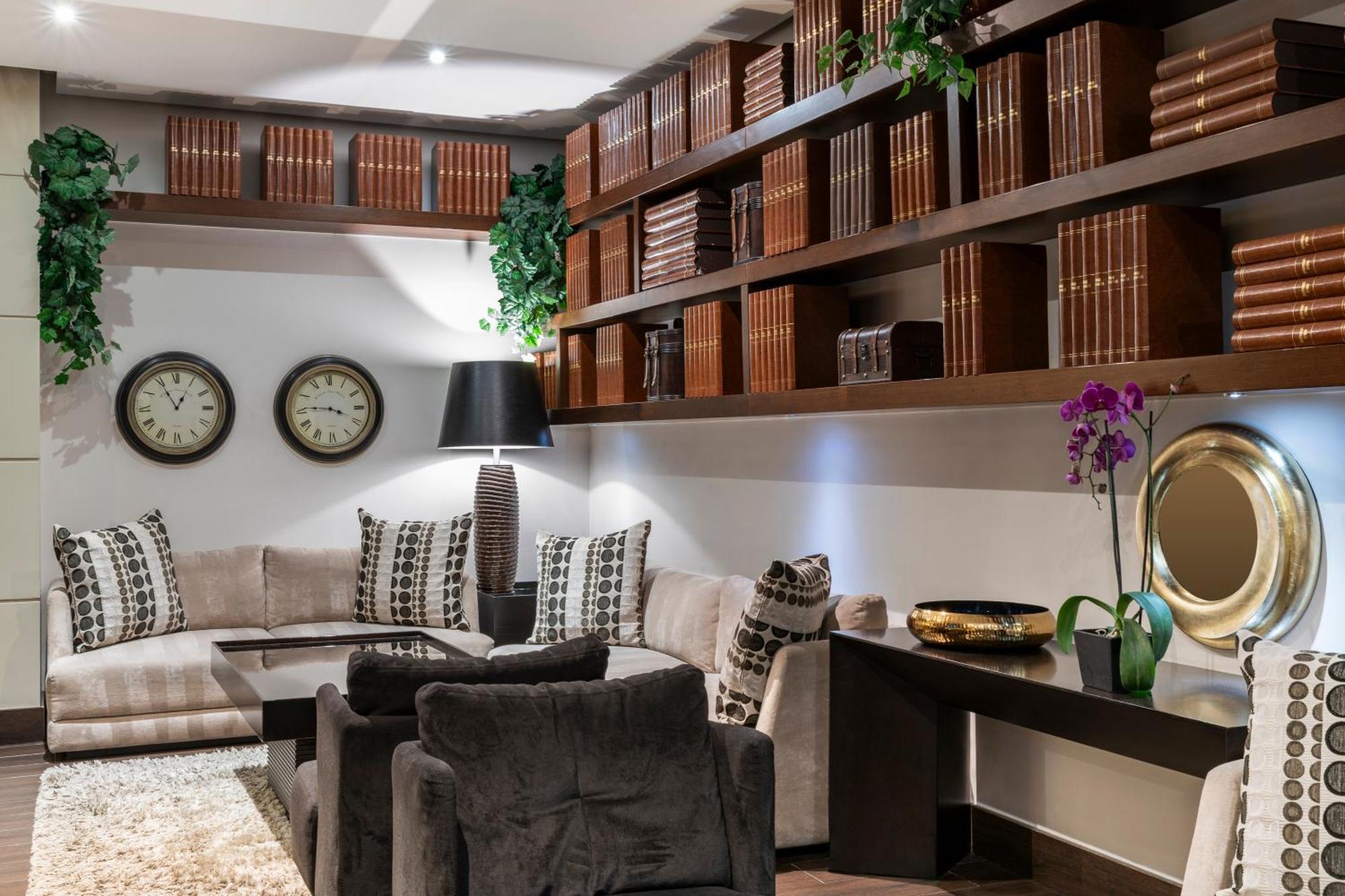 93 Luxury By Preferred 5* Bogota