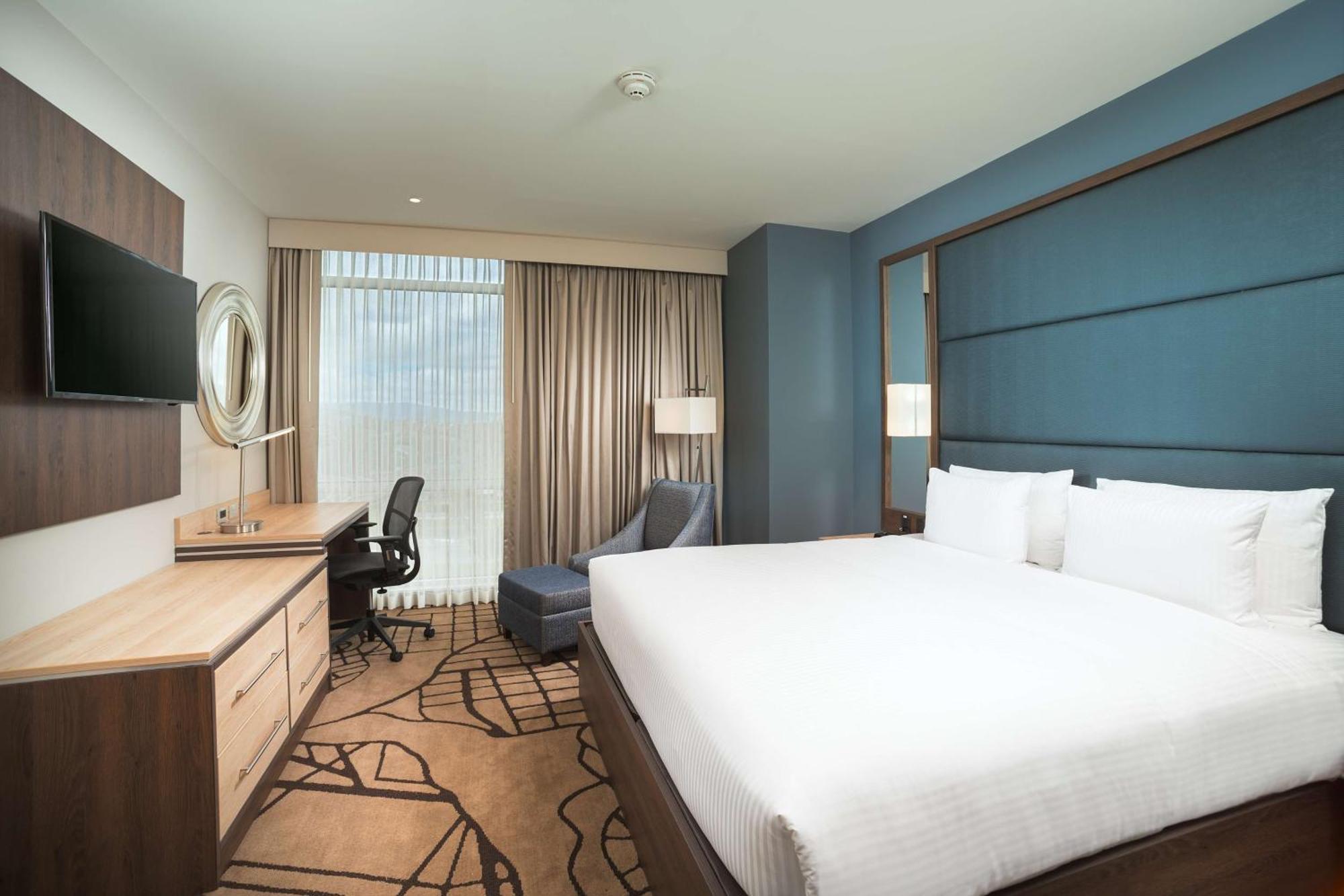 Hilton Garden Airport Hotel Bogota