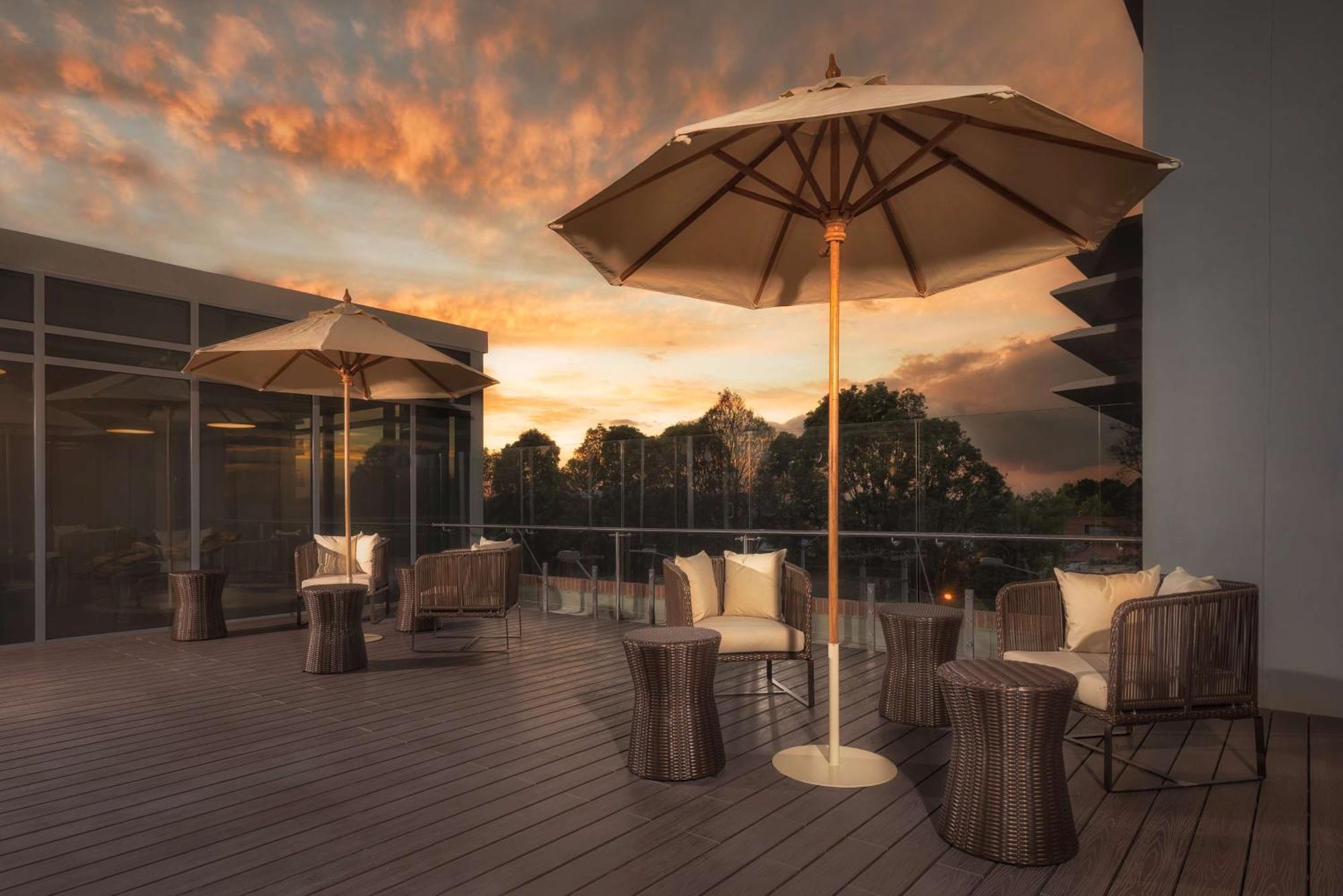 Hotel Hilton Garden Airport 4*