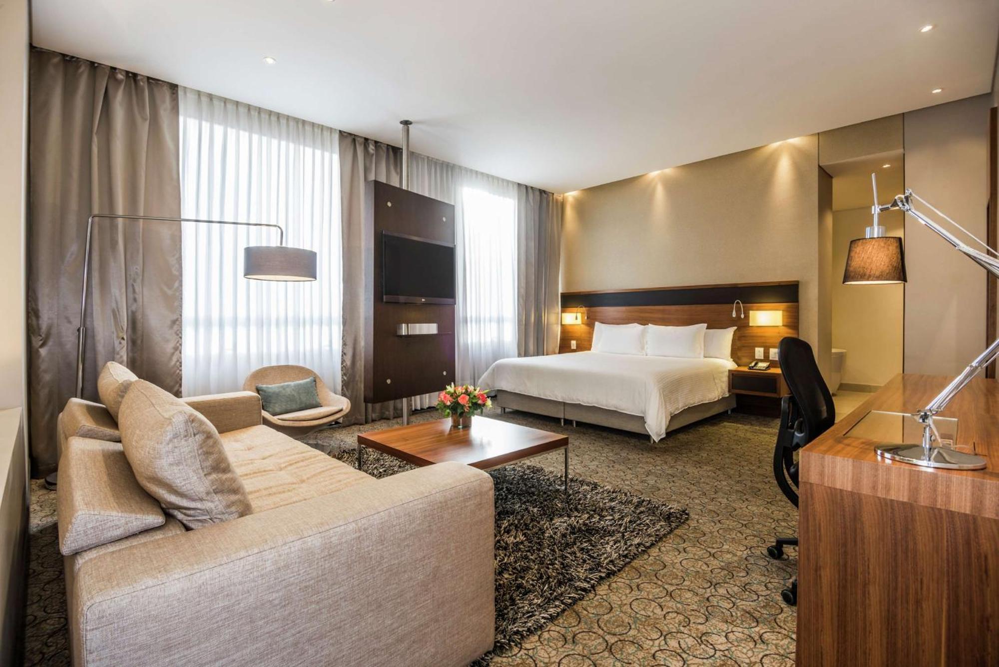 Doubletree By Hilton Parque 93 5*