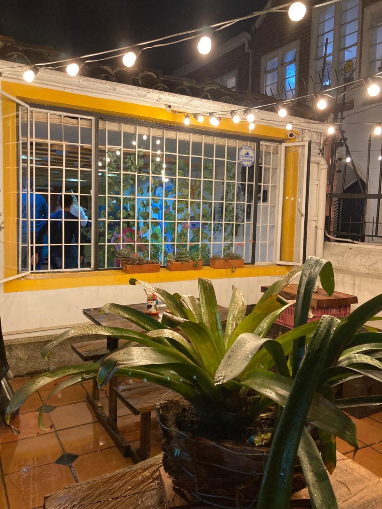 Macondo Hostel *