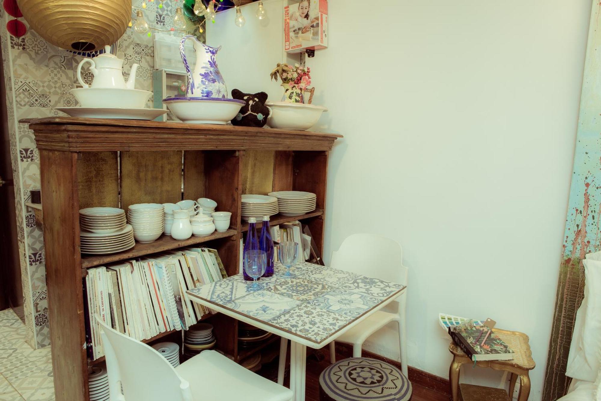 Atelier For Artists Aparthotel