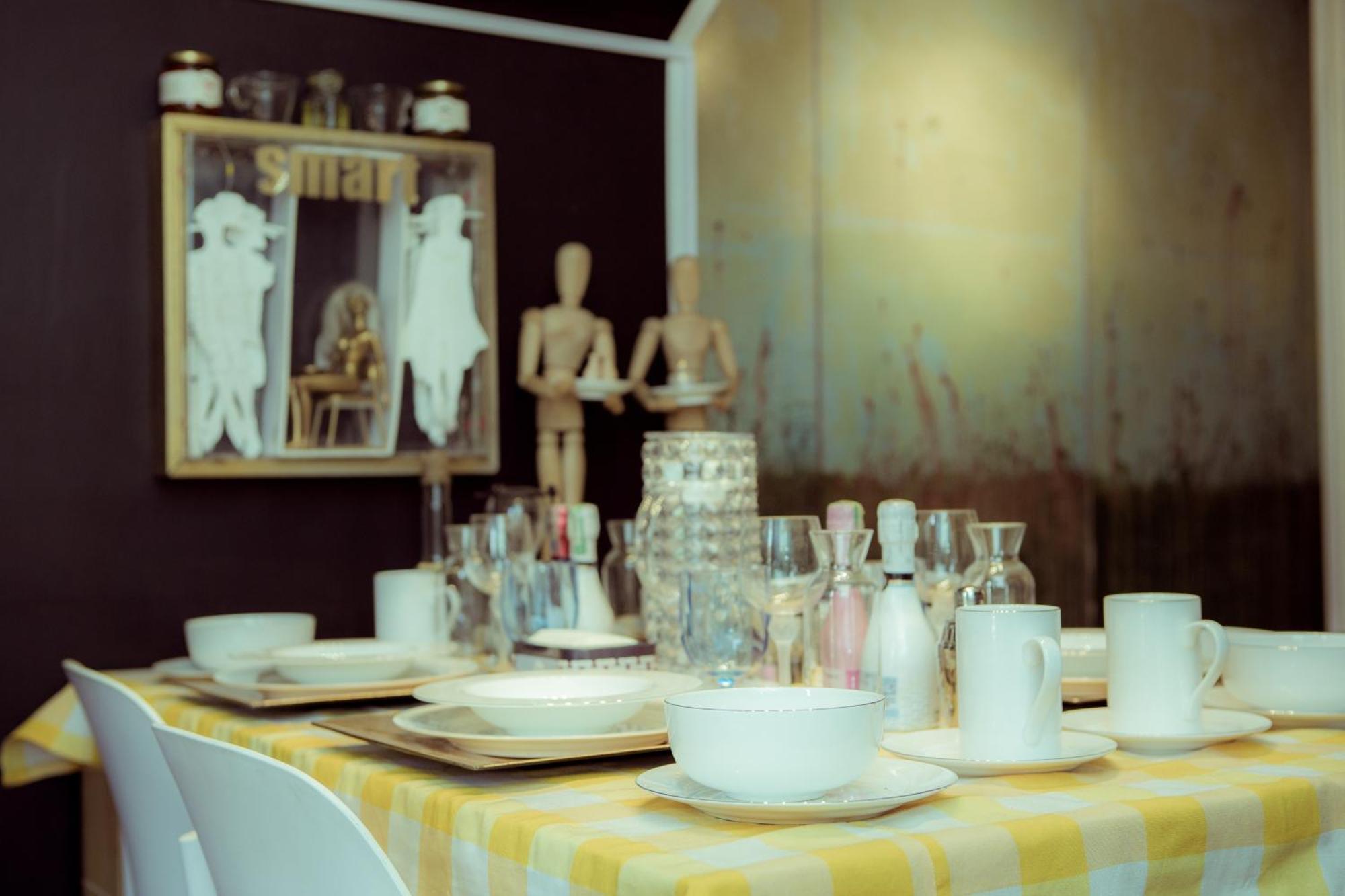 Atelier For Artists *