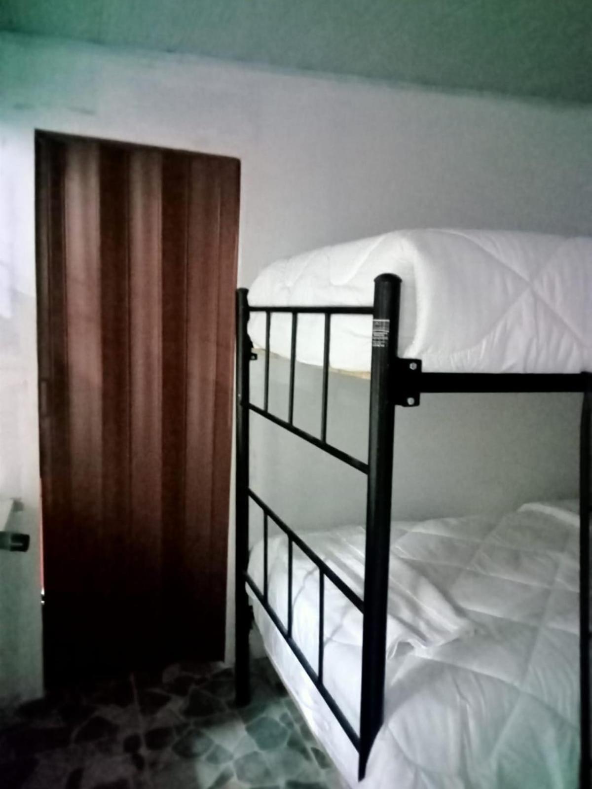 Casa Familiar Almagor Guest house Bogota