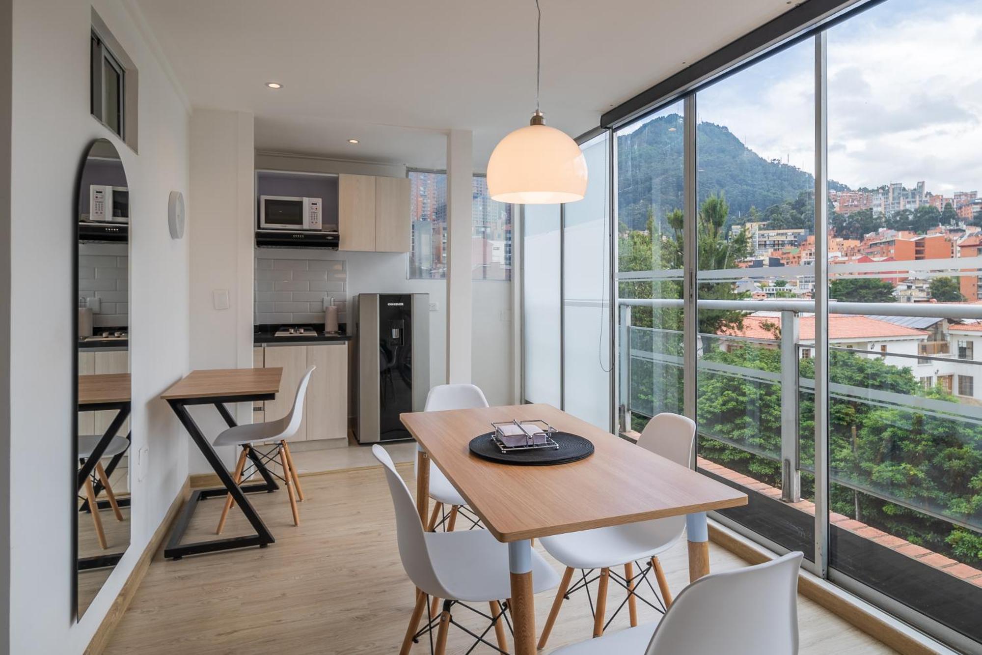 Anima 64 * Bogota