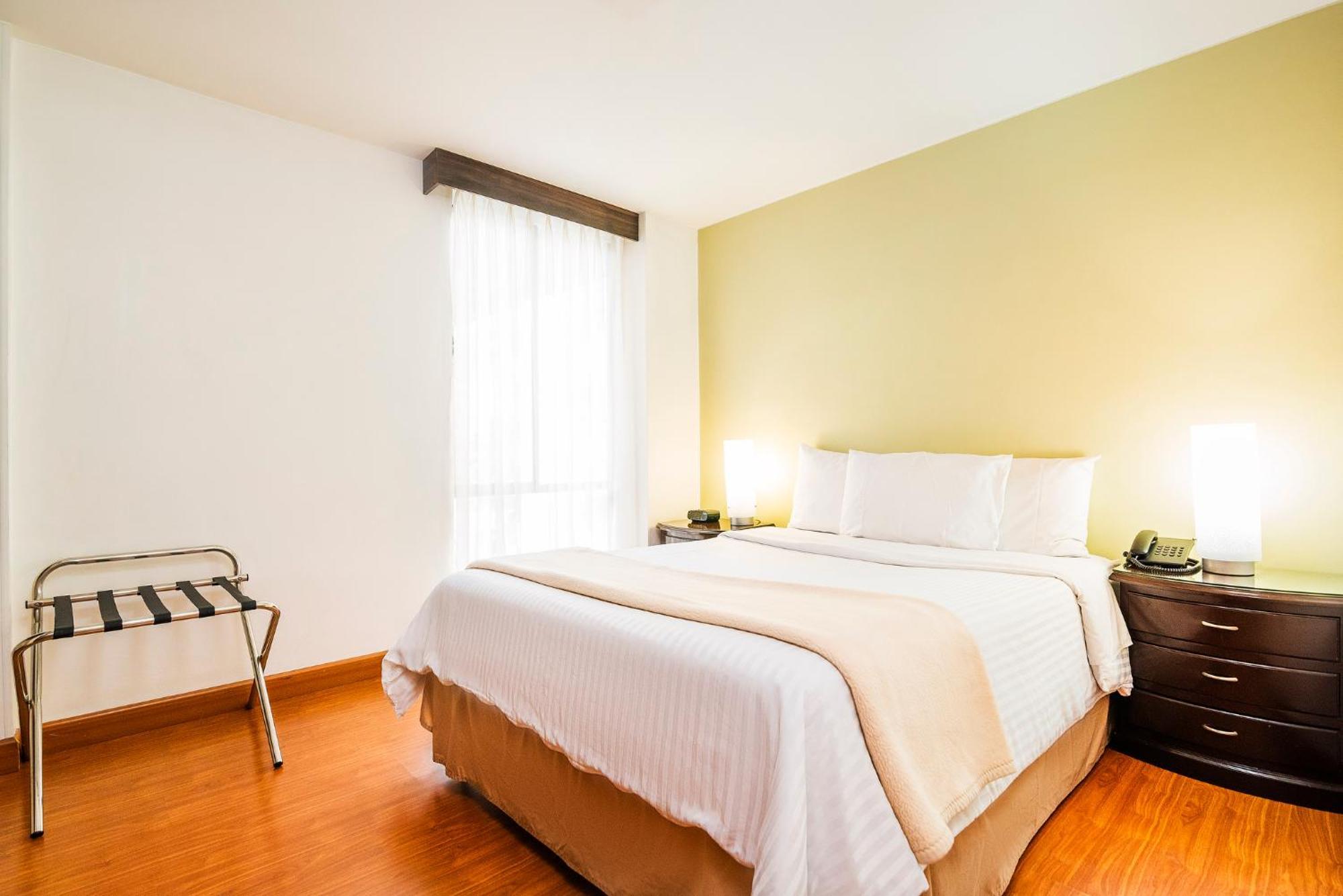 Aparthotel Lloyds Apartasuites Parque 93 Bogotá
