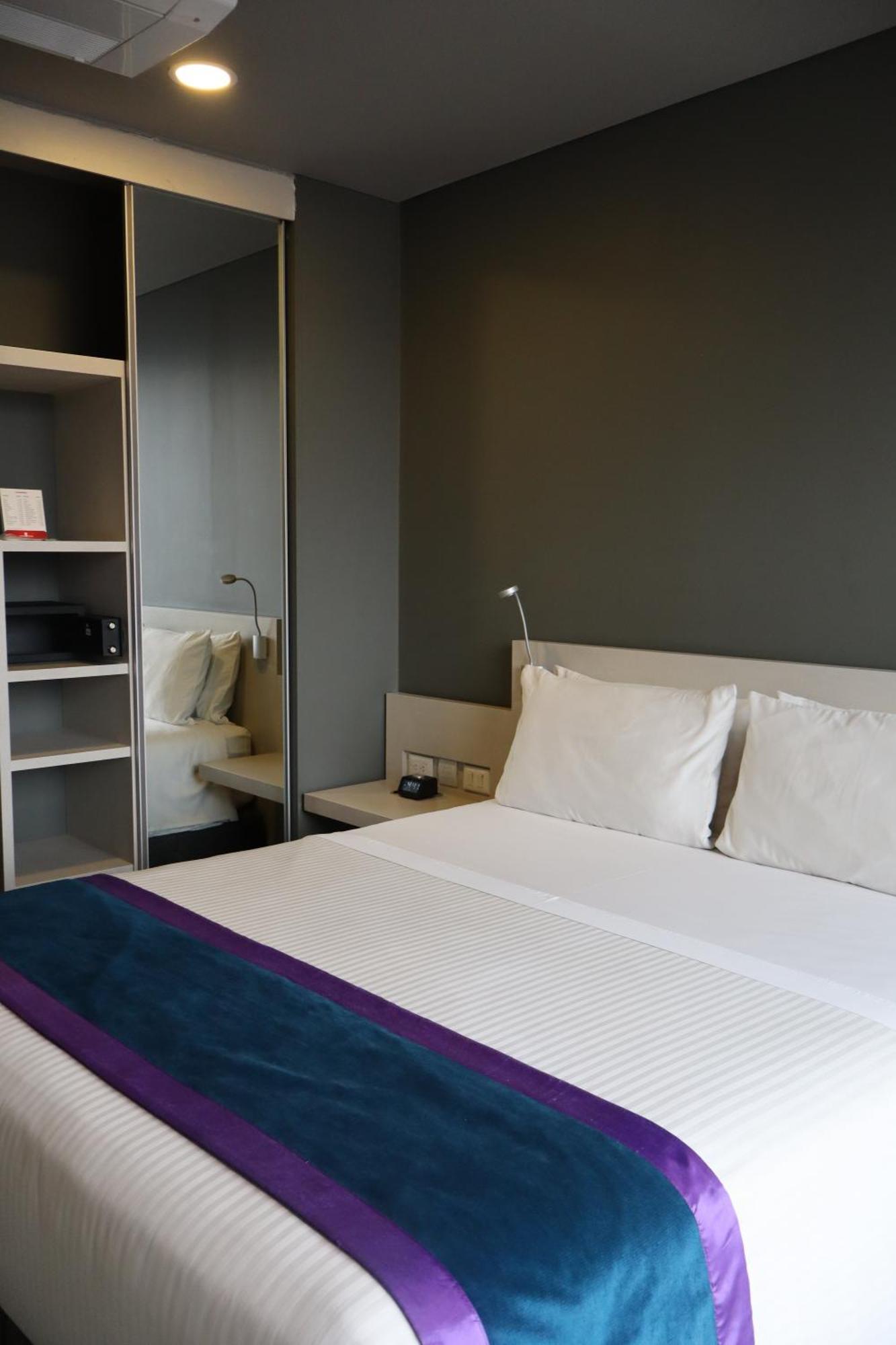 Hotel Black Tower Premium