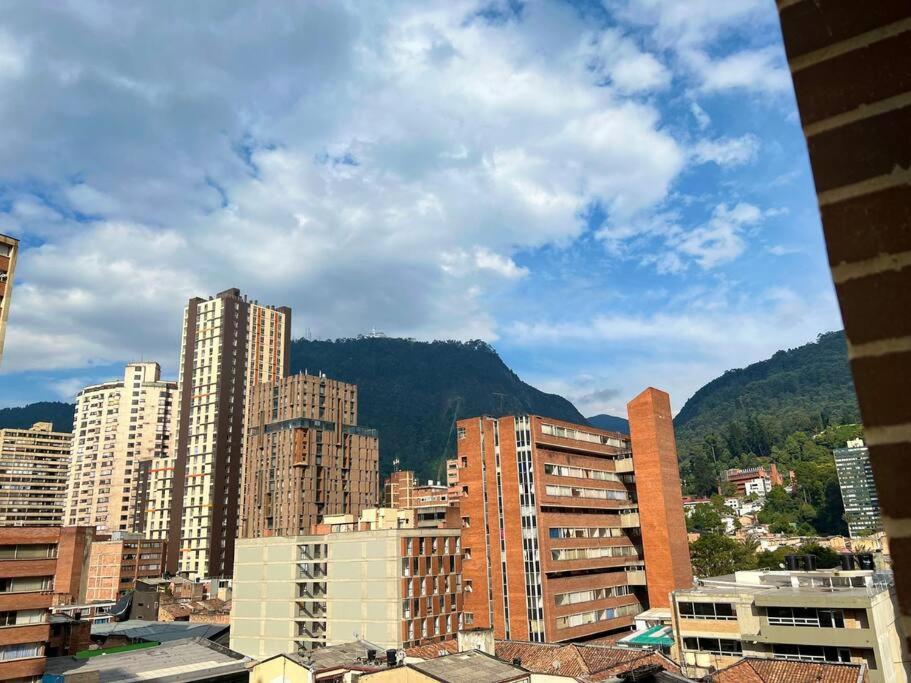 Apartamento Downtown, Candelaria Loft, Monserrate View! *