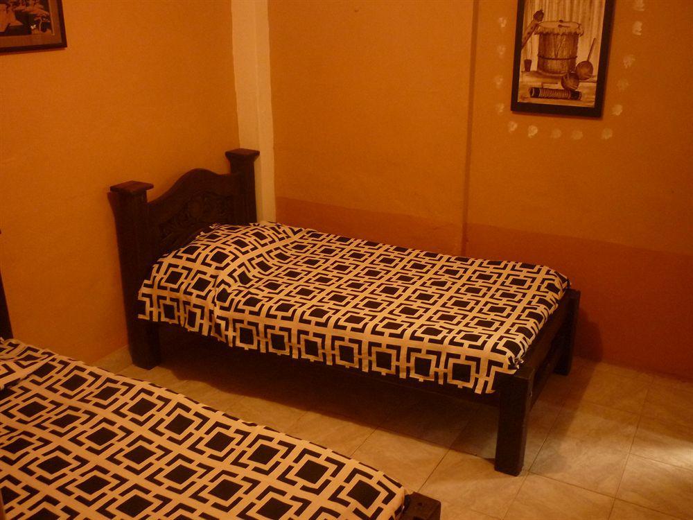 Hostel Aventureros De La Candelaria Bogota