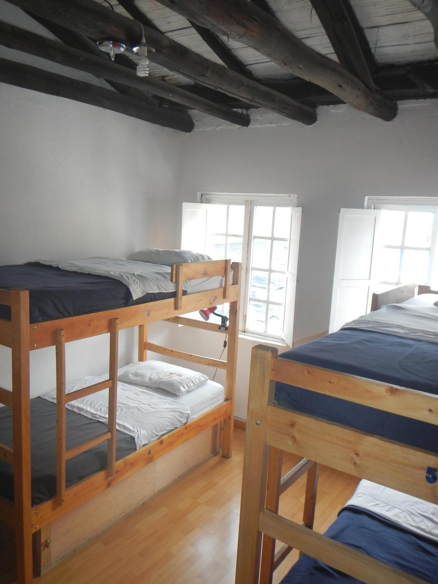 Explora Hostal *