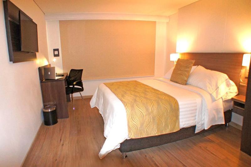 Sm Grand Hotel 4*